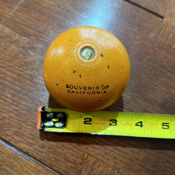 Vintage 1950’s orange shaped souvenir of California - Picture 2 of 7